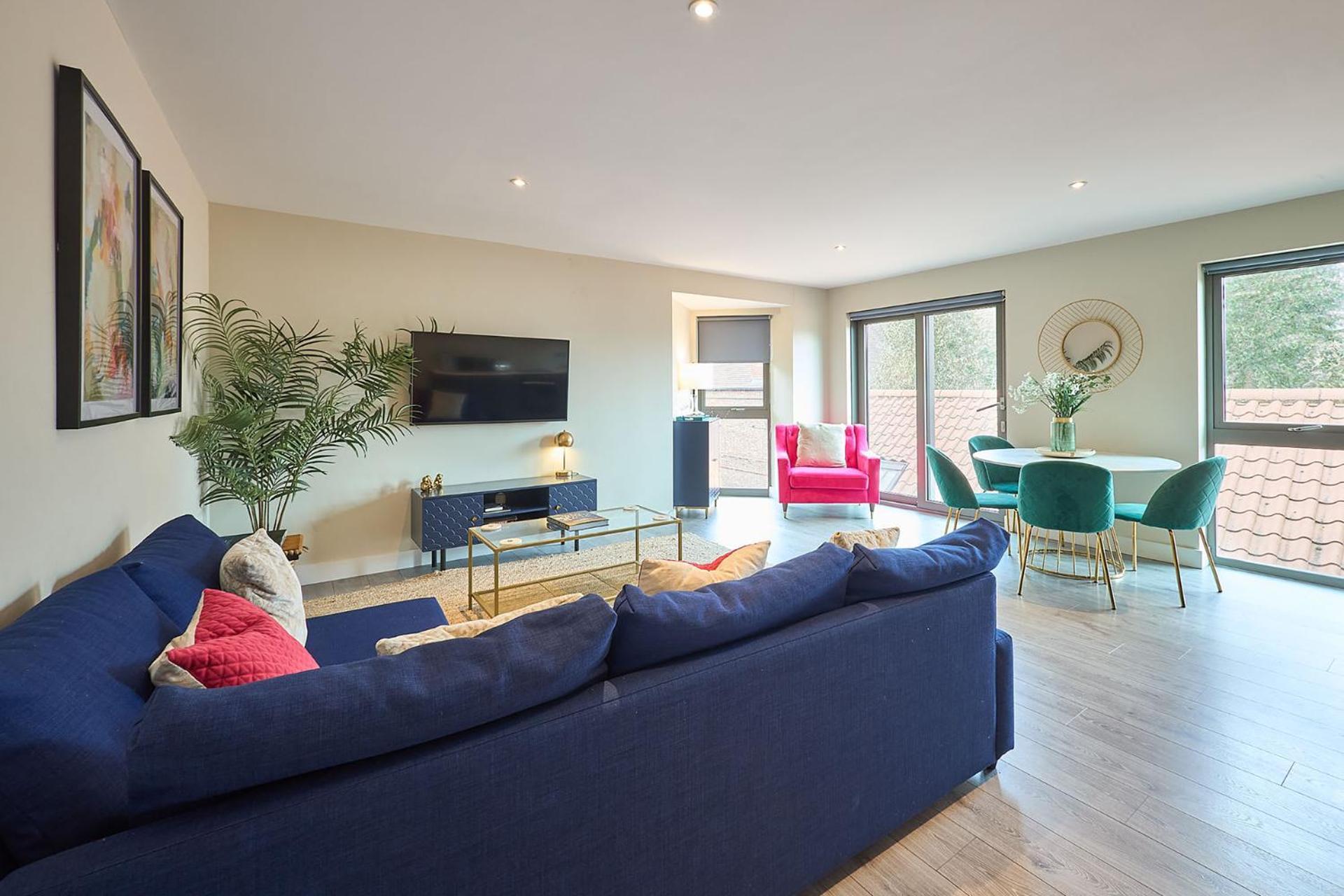Host & - The Hideaway Apartment