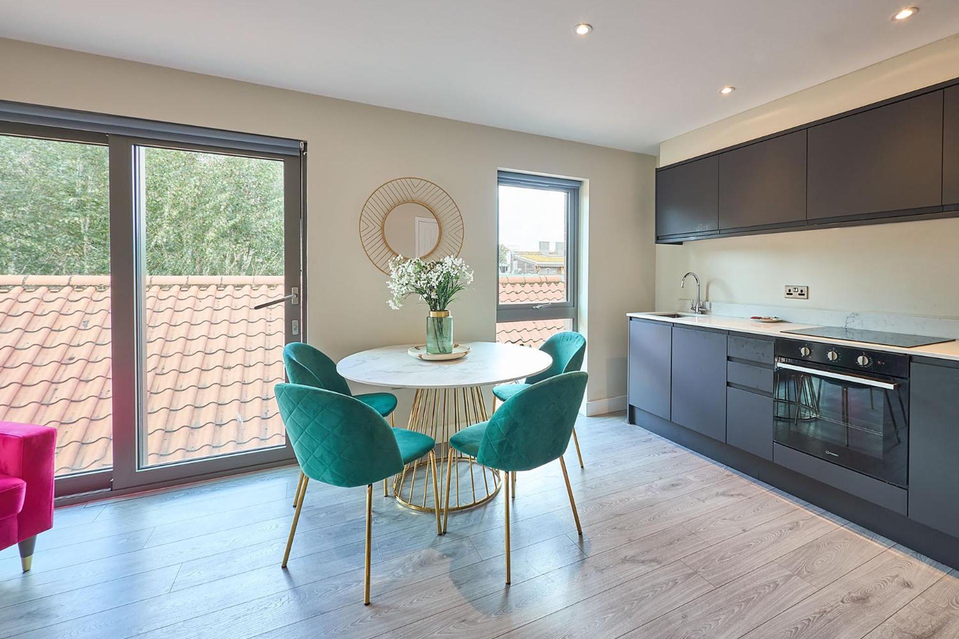 Apartment Host & - The Hideaway York